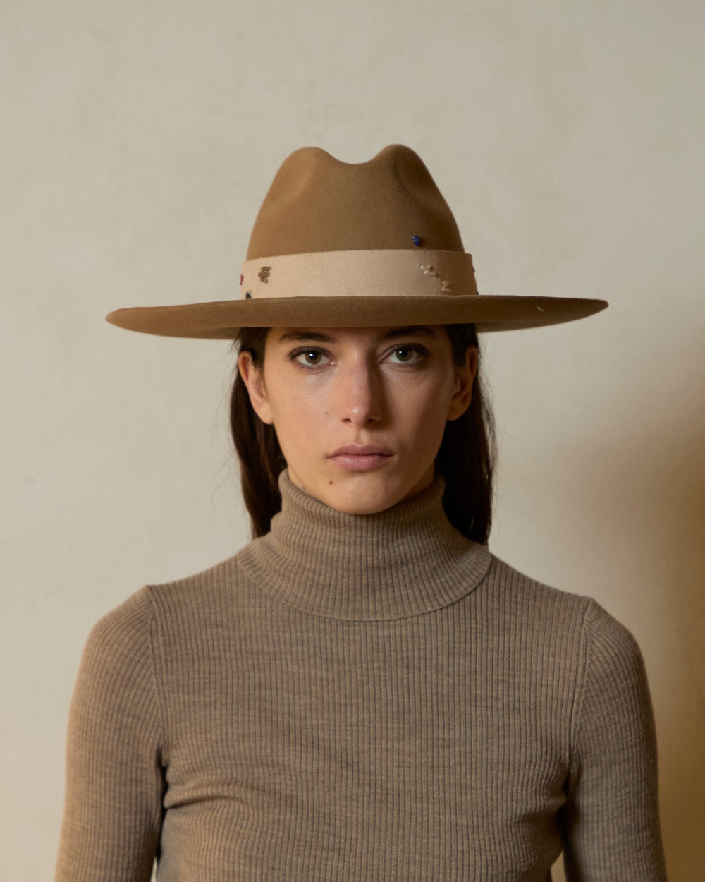 Masculine Stitch Sand - Italian handmade hat from Florence | SUPERDUPER